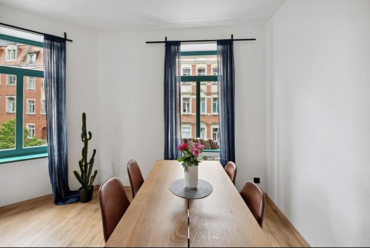 B Our Guest At New Vintage Chic Apartment Dresden Eksteriør bilde